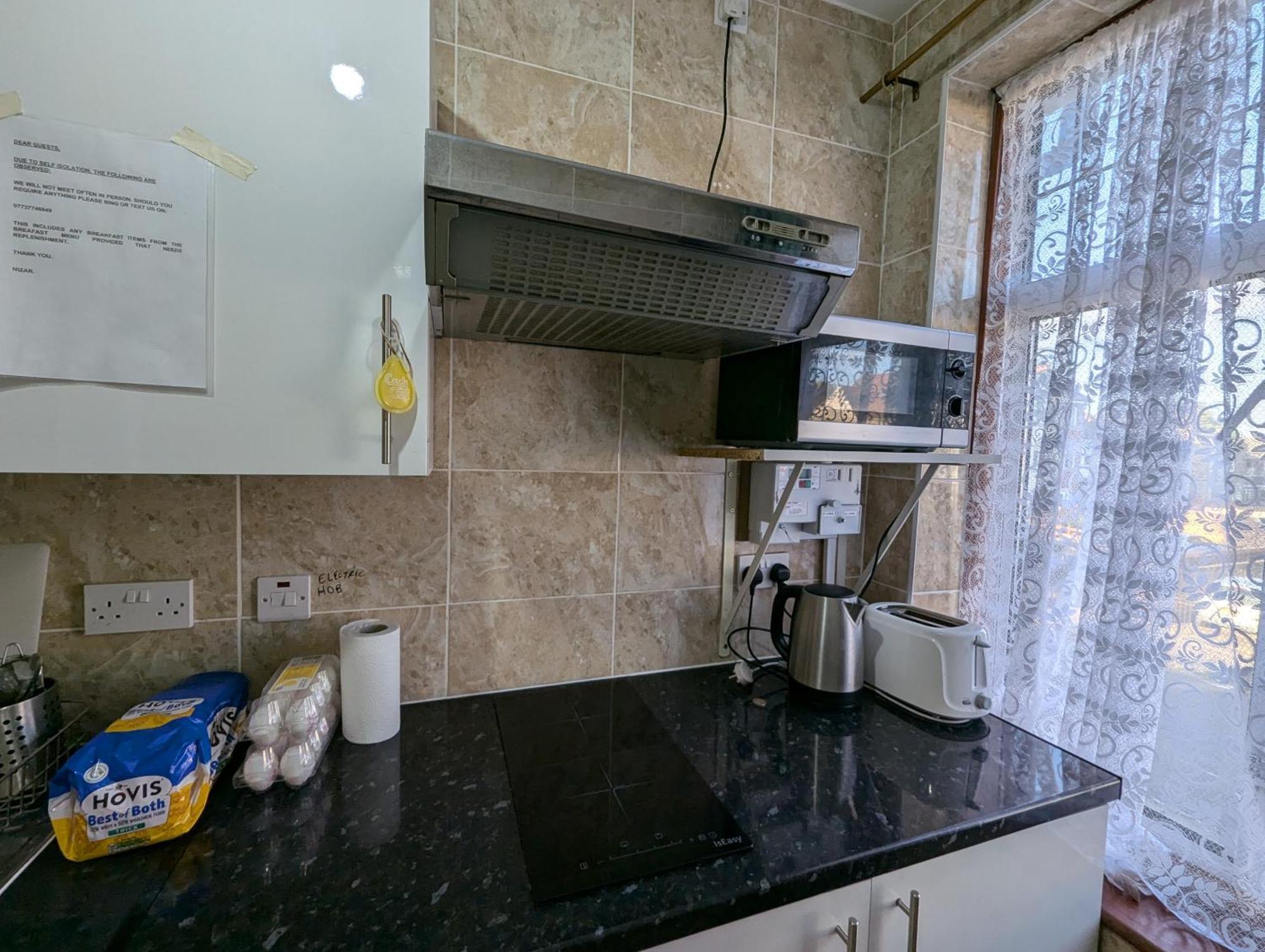 3 Portland Road Apartment Southall Bagian luar foto